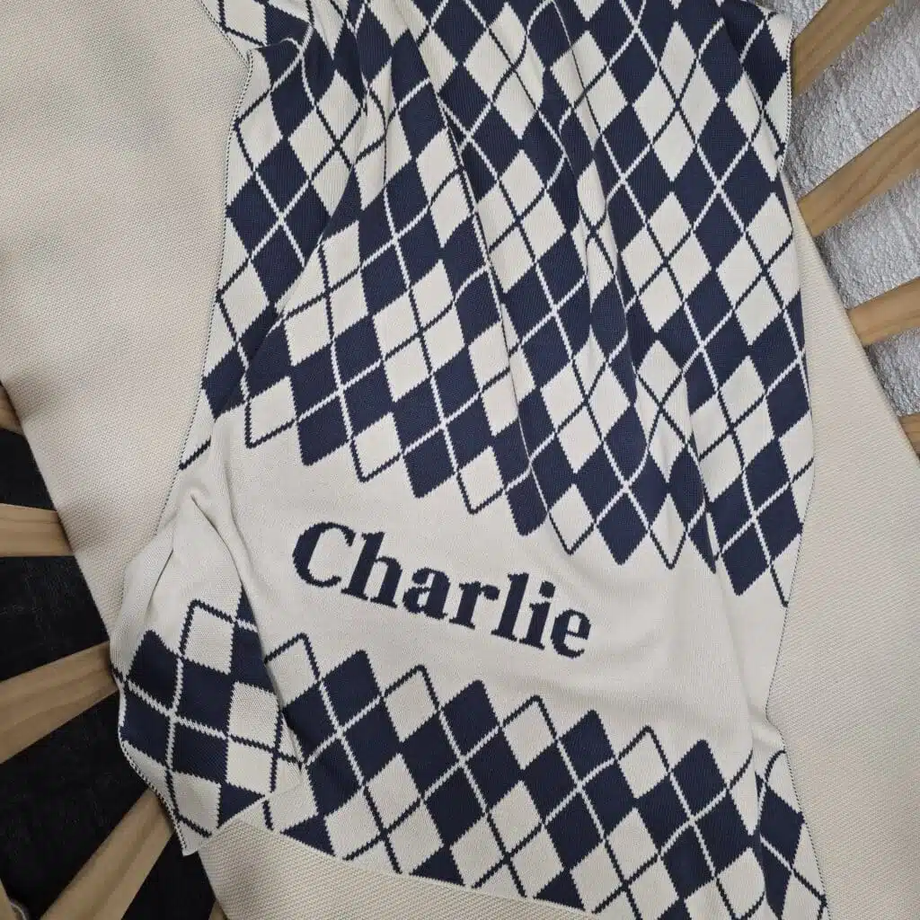 Manta argyle personalizada com nome